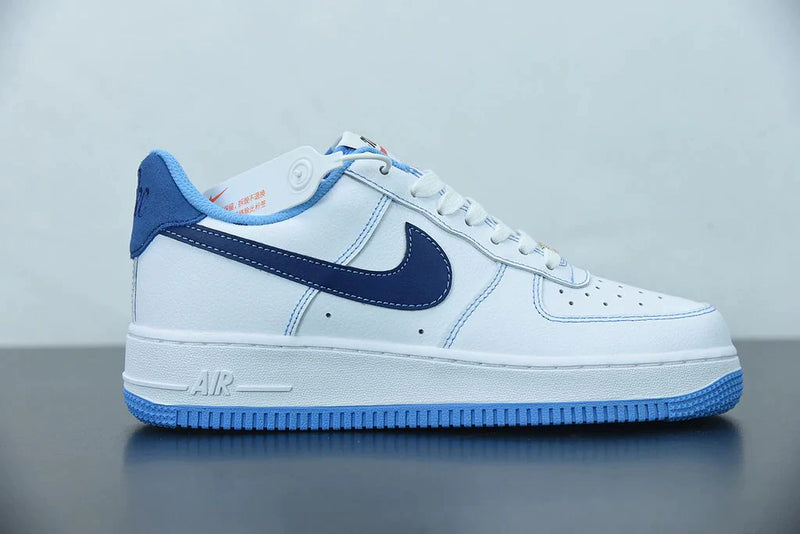 Tênis Nike Air Force 1 University Blue