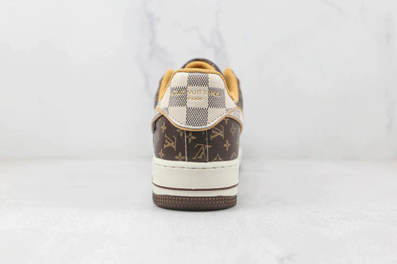 Tênis Air Force 1 Low Louis Vuitton Monogram Brown