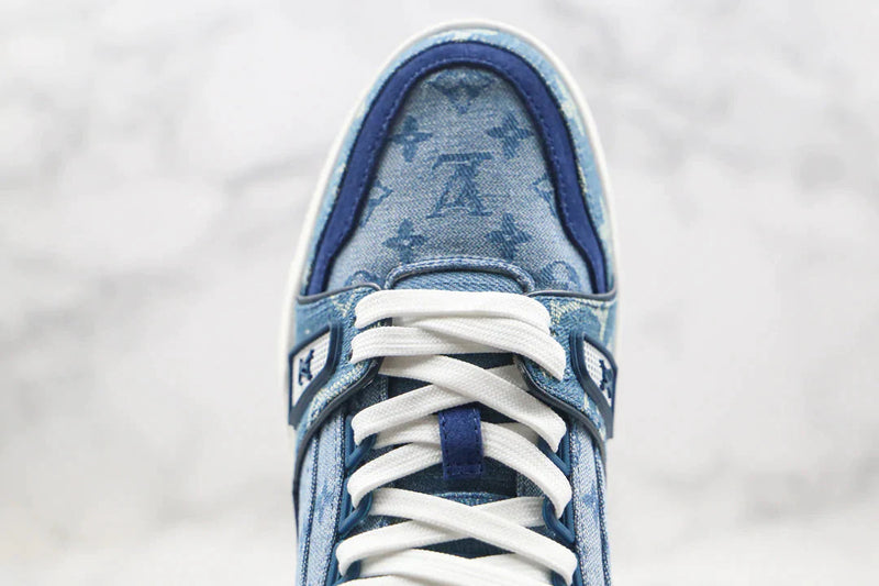 Tênis Louis Vuitton Trainer Sneaker Denim Monogram