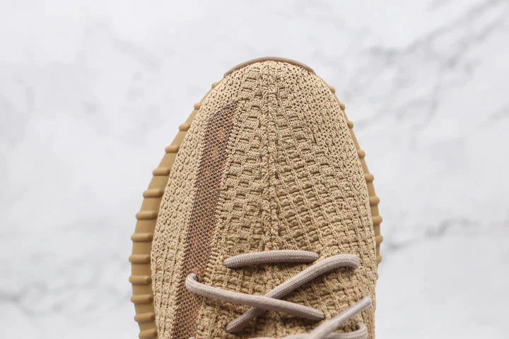 Tênis Adidas Yeezy Boost 350 V2 Earth