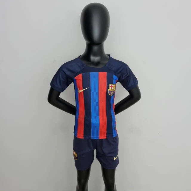 Kit Infantil Barcelona 22/23 Nike - Azul e Vermelho